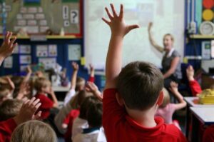 funciones de la escuela