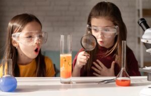acercar la ciencia a los menores