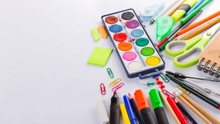 materiales escolares para el verano