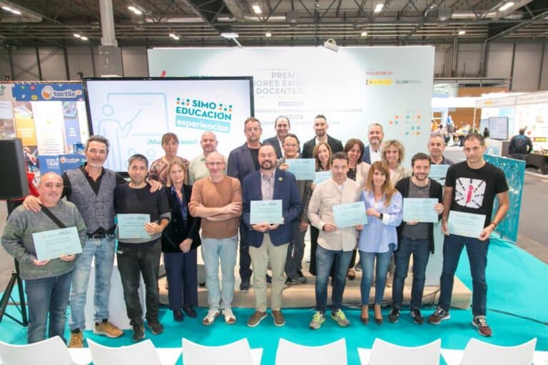 familia premios simo educacion 2025